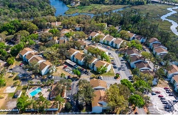 drone view of RED BAY multifamily property in Jacksonville