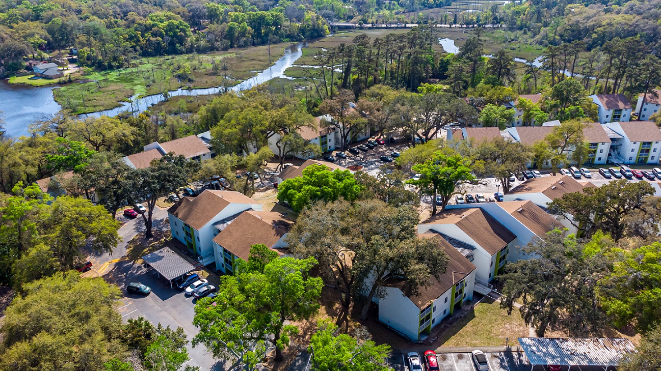 red bay apartments jacksonville rent studio pet friendly - drone view