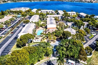 Bella Lago Vista- drone view