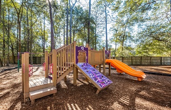 Playground at Northlake apartments